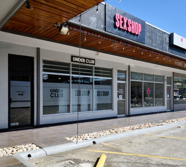 Dual Asset Investment: Boutique Plaza + Build-Ready Lot in Guachipelín