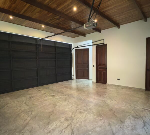 Retire in Luxury — Your Dream Home in Atenas, Costa Rica