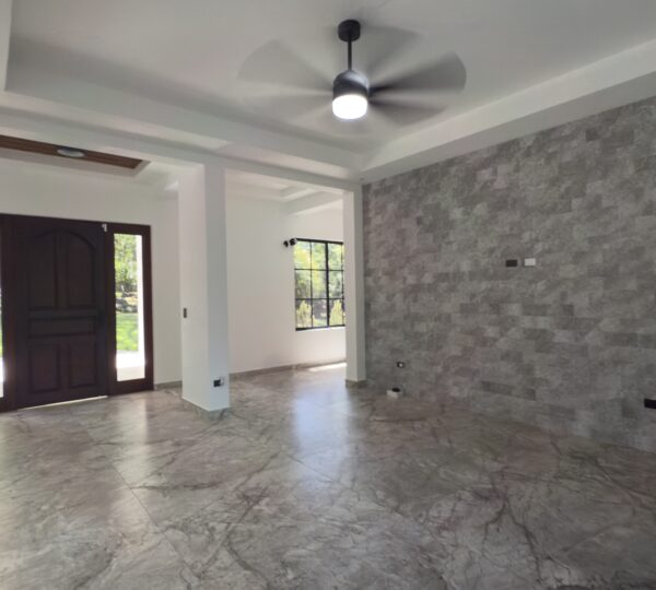 Retire in Luxury — Your Dream Home in Atenas, Costa Rica