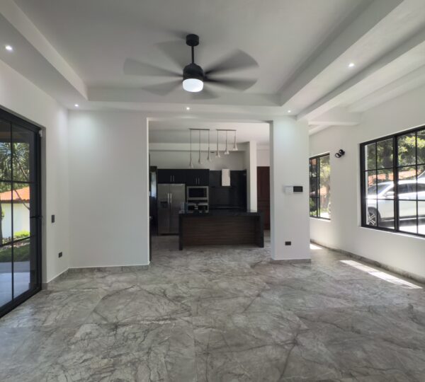 Retire in Luxury — Your Dream Home in Atenas, Costa Rica