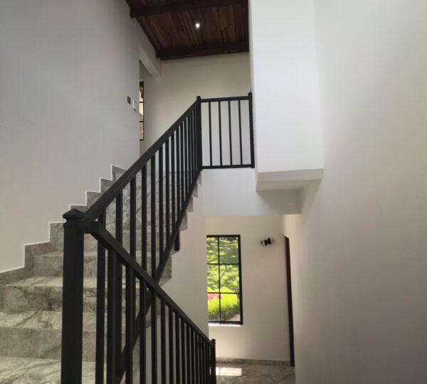 Retire in Luxury — Your Dream Home in Atenas, Costa Rica